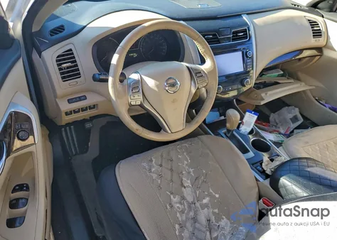 2015 Nissan Altima 2.5 из США, поврежденный, VIN 1N4AL3APXFN891604